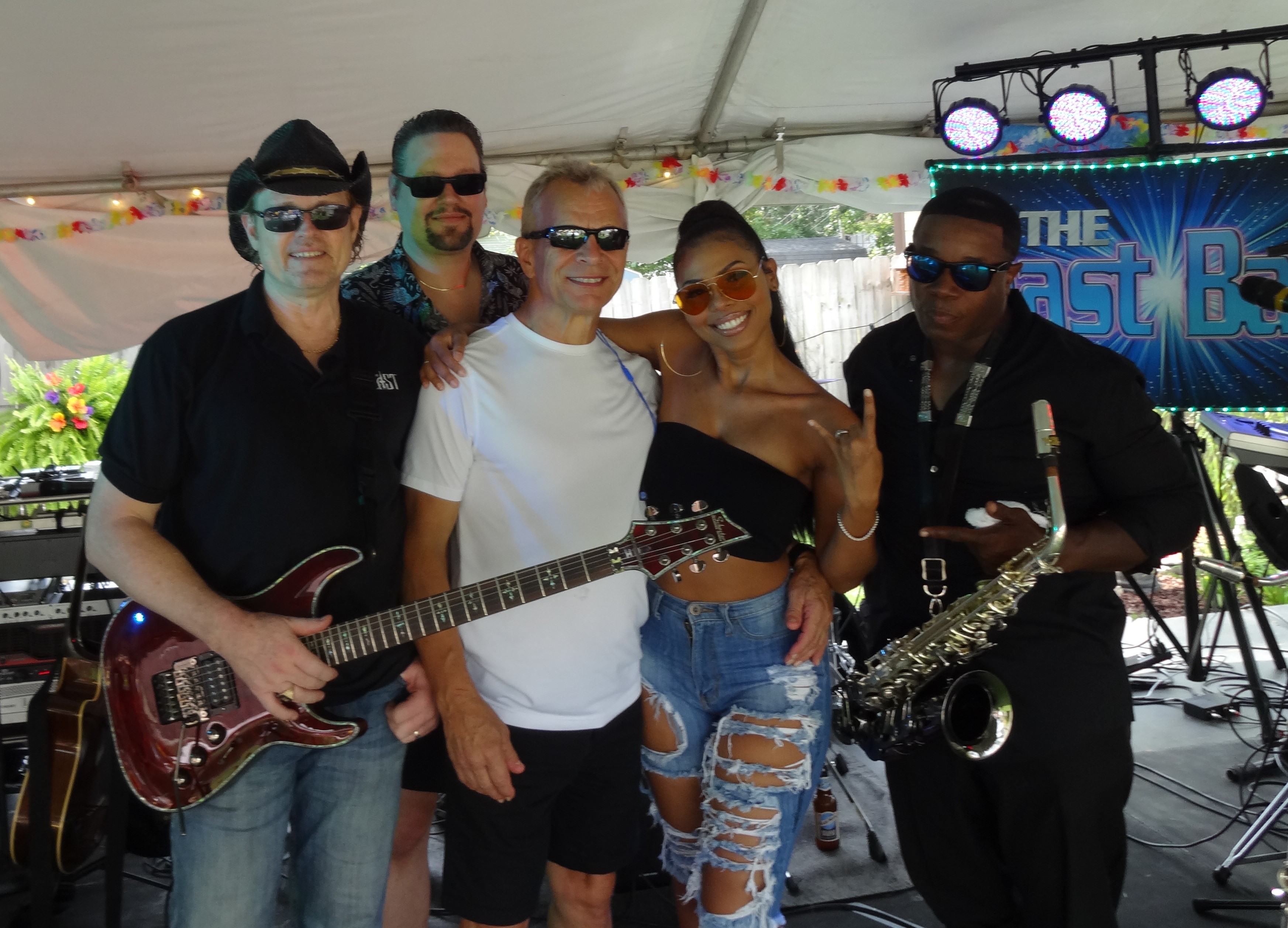 A Blast Bands & DJs | Live Band & DJ Entertainment for Weddings & Events